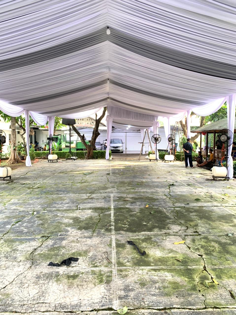 tenda pernikahan